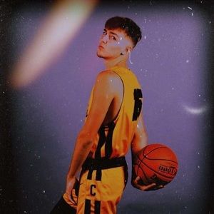 Meet your Posher, Travis